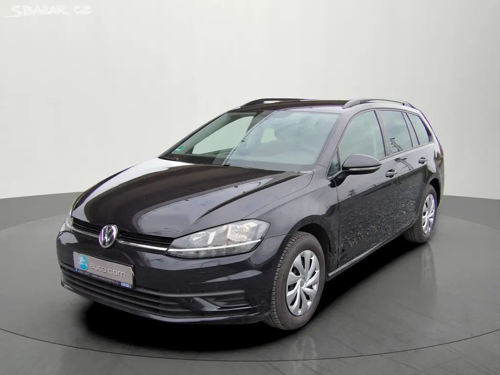 Volkswagen Golf, 1.6TDI 85kW DSG Navi PDC
